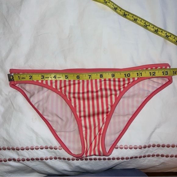 Solid & Striped bikini - Picture 7 of 7